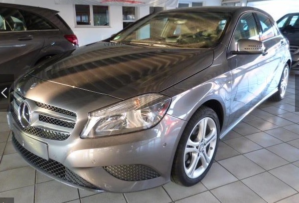 Left hand drive MERCEDES A CLASS A180 Urban Business